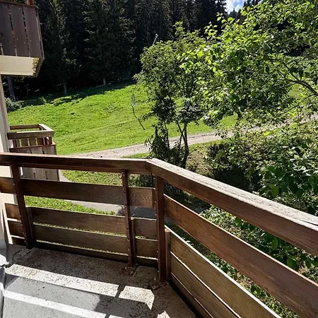 4 Pers Au Pied Des Pistes, Sud Avec Balcon - Fr-1-557-39 Appartement Les Adrets